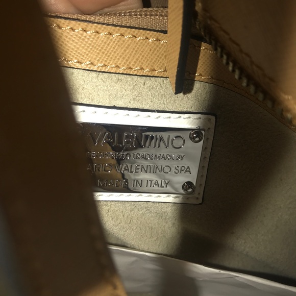 Valentino Milano hand bag - Picture 4 of 6
